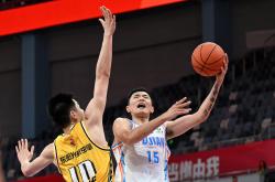 包含福建男篮联赛势头良好，球队战绩稳定的词条